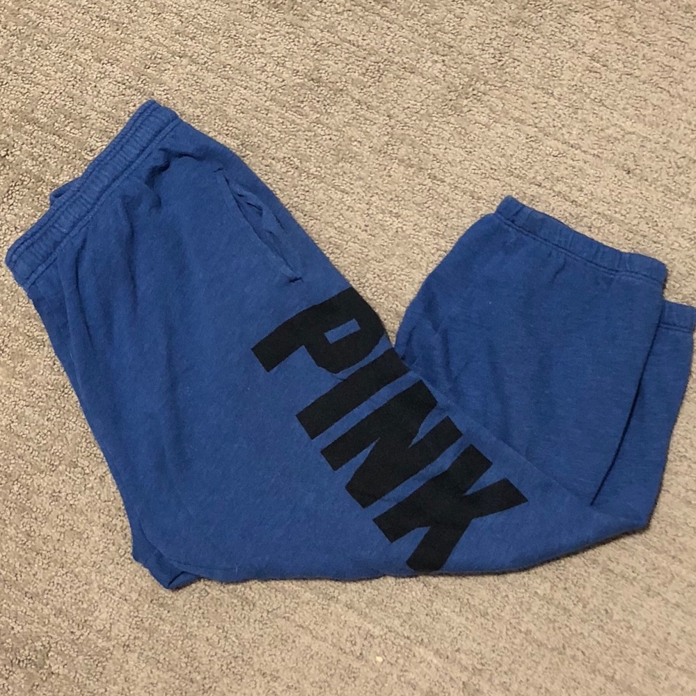 VSPink crop sweatpants